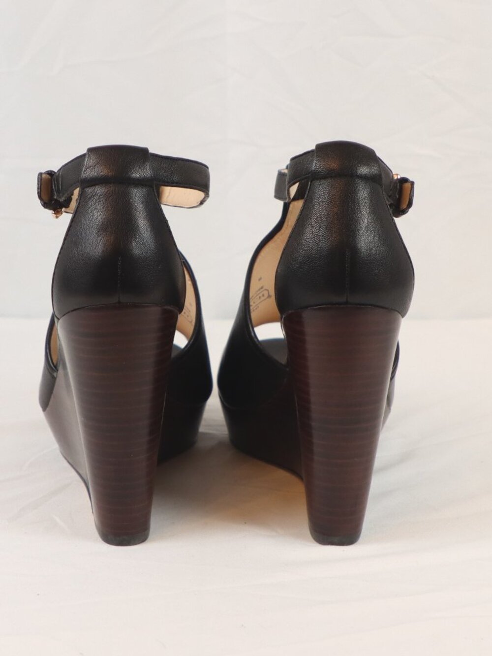 Coach Size 9 Black Platform Wedges - Picture 4 of 5